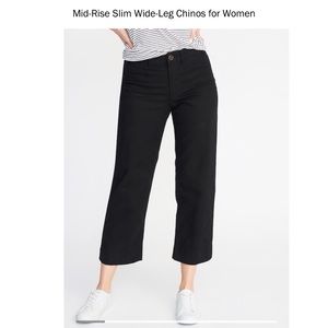 Mid Rise Slim Wide Leg Chinos